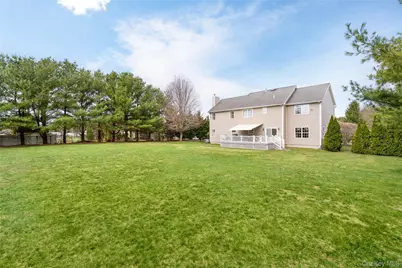 6 Mimosa Street, Miller Place, NY 11764 - Photo 30