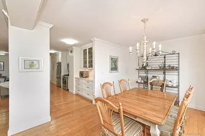 269-10 Grand Central Parkway #15L, Floral Park, NY 11005 - Photo 10