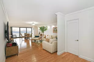 269-10 Grand Central Pkwy, Floral Park, NY 11005 - Photo 8