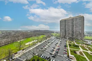 269-10 Grand Central Pkwy, Floral Park, NY 11005 - Photo 34