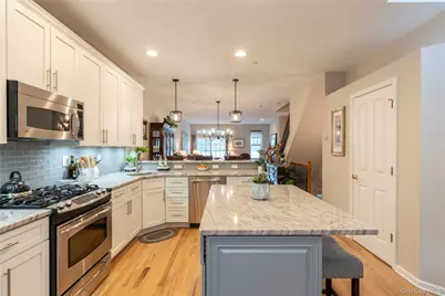 126 Hudson Pointe Drive, Poughkeepsie, NY 12601 - Photo 6