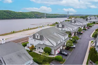 126 Hudson Pointe Drive, Poughkeepsie, NY 12601 - Photo 40