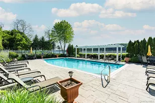 126 Hudson Pointe Dr, Poughkeepsie, NY 12601 - Photo 36