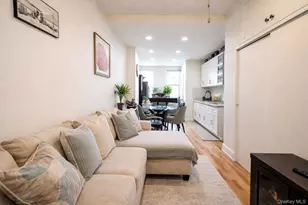 70-37 72nd Pl, Glendale, NY 11385 - Photo 4