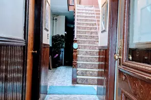 70-37 72nd Pl, Glendale, NY 11385 - Photo 2