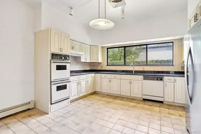 20 High Point Lane, Scarsdale, NY 10583 - Photo 8