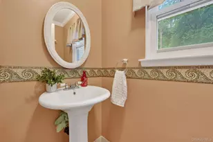 1 Merrywood Rd, Wappingers Falls, NY 12590 - Photo 6