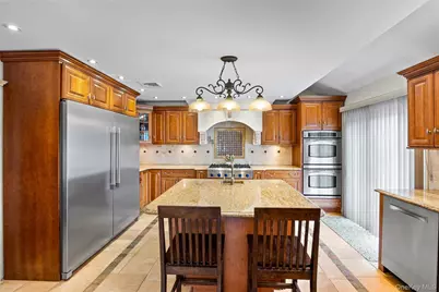 42 Irving Avenue, North Babylon, NY 11703 - Photo 14