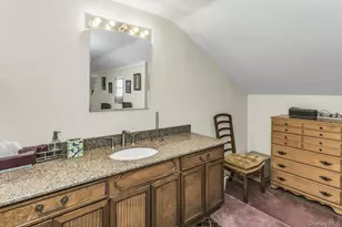 59 Jamaica Ave, Plainview, NY 11803 - Photo 20