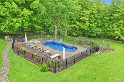 76 Eleanor Drive, Mahopac, NY 10541 - Photo 18