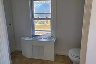 40 Amity St, Patchogue, NY 11772 - Photo 10