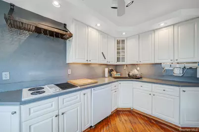 51 Wexford Drive, Oakdale, NY 11769 - Photo 12