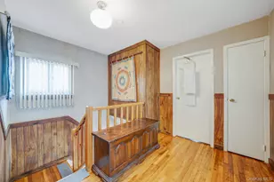 51 Wexford Dr, Oakdale, NY 11769 - Photo 18