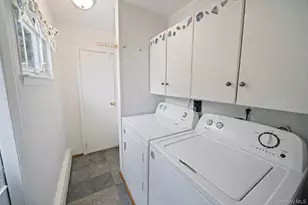 51 Wexford Dr, Oakdale, NY 11769 - Photo 14