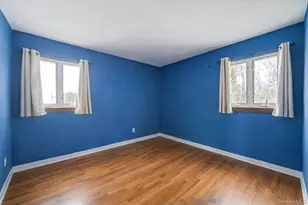 51 Wexford Dr, Oakdale, NY 11769 - Photo 24