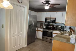 131 Elmcrest Dr, Fishkill, NY 12524 - Photo 16