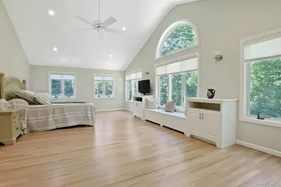 20 Robbins Road, Pleasantville, NY 10570 - Photo 18