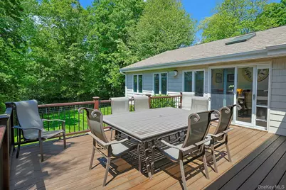 20 Robbins Road, Pleasantville, NY 10570 - Photo 16
