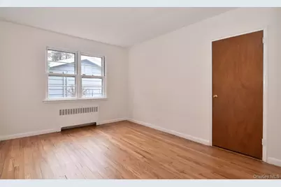 34 Deshon Avenue, Bronxville, NY 10708 - Photo 16