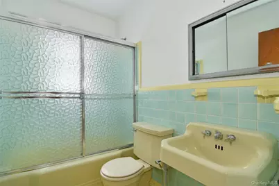 34 Deshon Avenue, Bronxville, NY 10708 - Photo 18