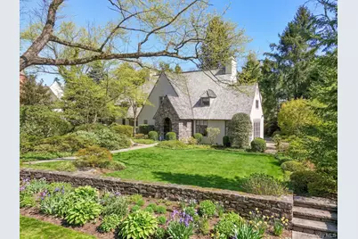 4 High Road, Bronxville, NY 10708 - Photo 1