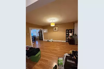 10409 189th Street, Saint Albans, NY 11412 - Photo 8