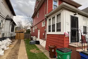 104-09 189th St, Saint Albans, NY 11412 - Photo 6