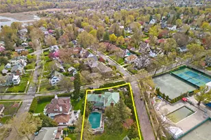 1-27 Beverly Rd, Douglaston, NY 11363 - Photo 22