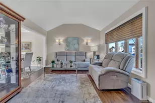 421 Grand Blvd, Massapequa Park, NY 11762 - Photo 4