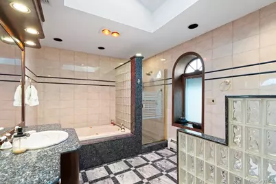 209 S Ocean Avenue, Bayport, NY 11705 - Photo 18