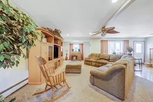 842 Greenlawn Ave, Islip Terrace, NY 11752 - Photo 8