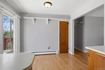 4 Columbine Avenue S, Hampton Bays, NY 11946 - Photo 22