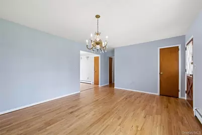 4 Columbine Avenue S, Hampton Bays, NY 11946 - Photo 30