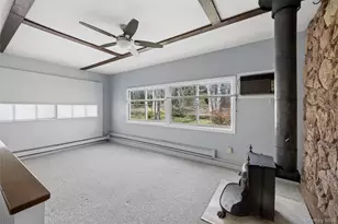 4 Columbine Ave S, Hampton Bays, NY 11946 - Photo 20