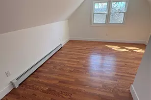 13 Parkview Pl, Malverne, NY 11565 - Photo 8