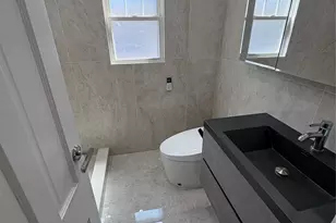 13 Parkview Pl, Malverne, NY 11565 - Photo 4