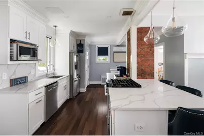 737 Bradley Street, Mamaroneck, NY 10543 - Photo 14