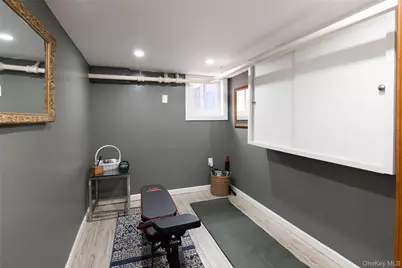 737 Bradley Street, Mamaroneck, NY 10543 - Photo 26