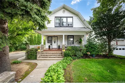 737 Bradley Street, Mamaroneck, NY 10543 - Photo 1