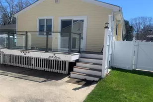 159 Parkwood Dr, Shirley, NY 11967 - Photo 14