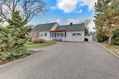 197 Blackheath Road, Long Beach, NY 11561 - Photo 2