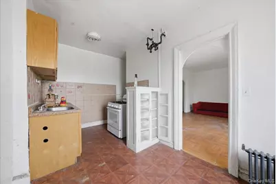 1715 Nelson Avenue #6C, Bronx, NY 10453 - Photo 6