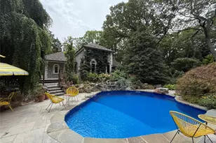 31 W Meadow Rd, Setauket, NY 11733 - Photo 24