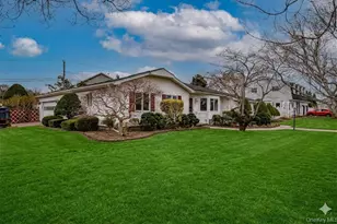 3 Jenny Ln, Holtsville, NY 11742 - Photo 2