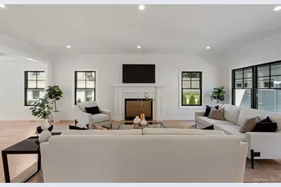 33 3rd Street, Manhasset, NY 11030 - Photo 8