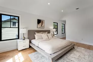 33 3rd St, Manhasset, NY 11030 - Photo 18