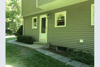 3213 S Shelley Street, Mohegan Lake, NY 10547 - Photo 12