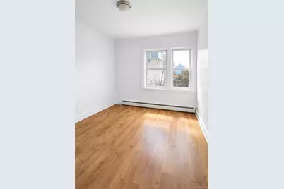 111-10 14th Avenue, College Point, NY 11356 - Photo 10