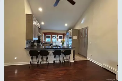 40 Clubhouse Drive, Rocky Point, NY 11778 - Photo 4