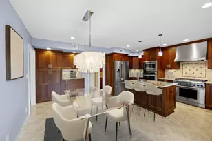 9 Bowen Pl, Stony Brook, NY 11790 - Photo 10